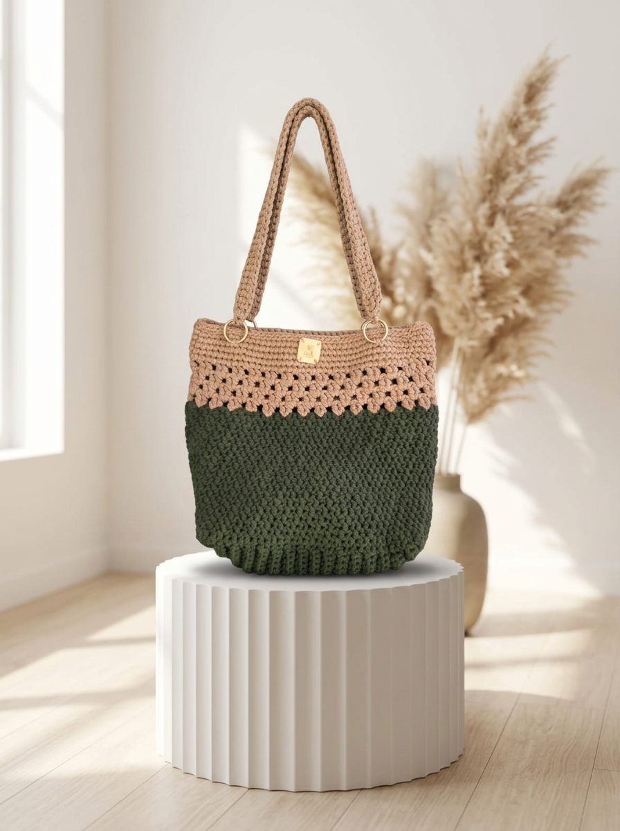 Bolsa Verde e Cru com Renda